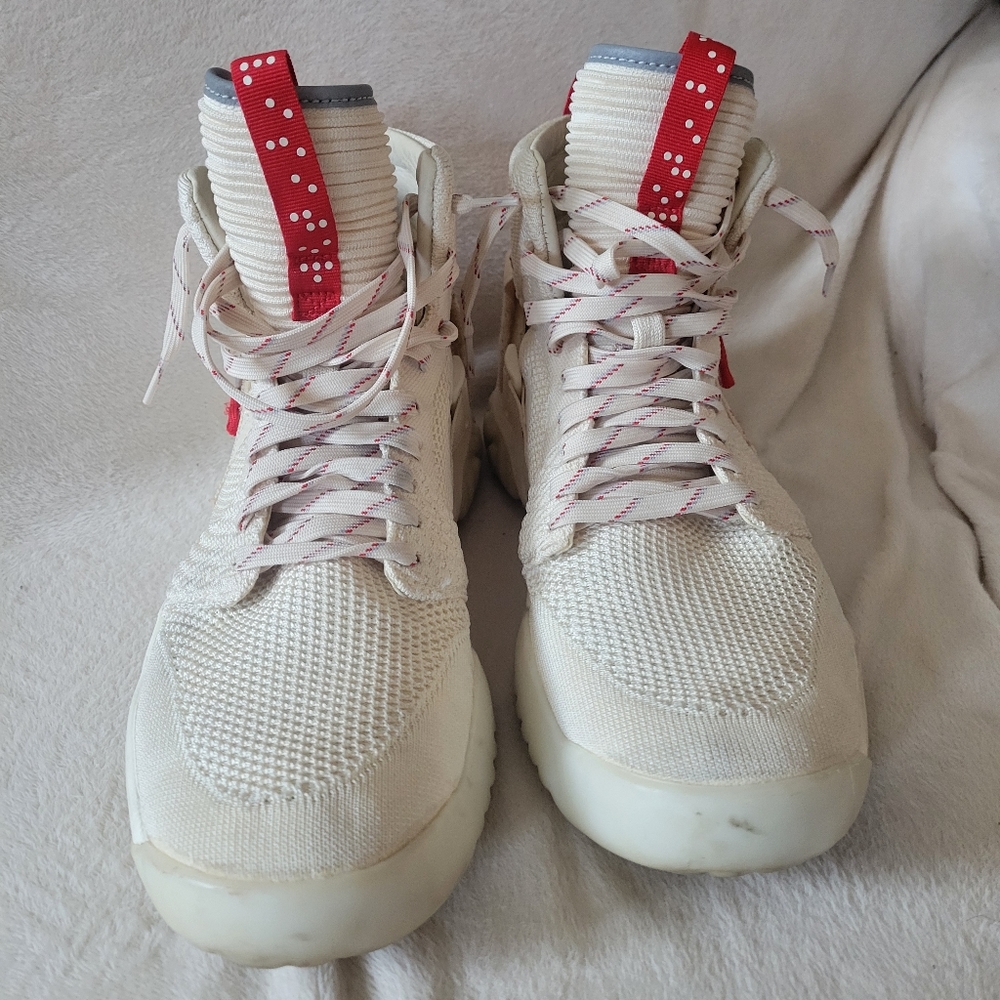 Nike Jordan Apex React